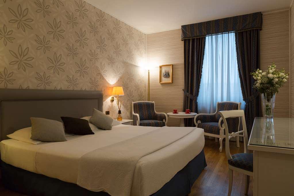 Hotel Palazzo Lovera Cuneo Pokoj fotografie