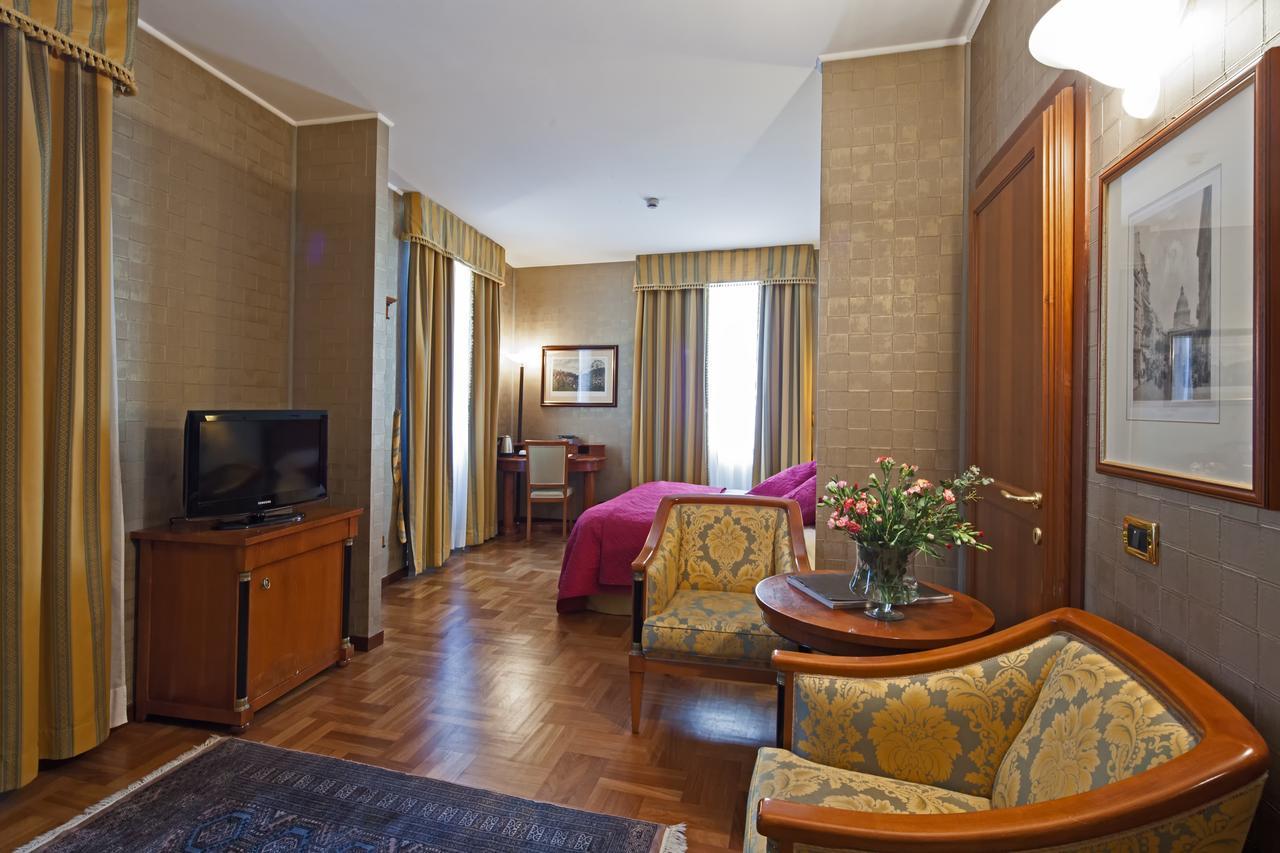 Hotel Palazzo Lovera Cuneo Exteriér fotografie